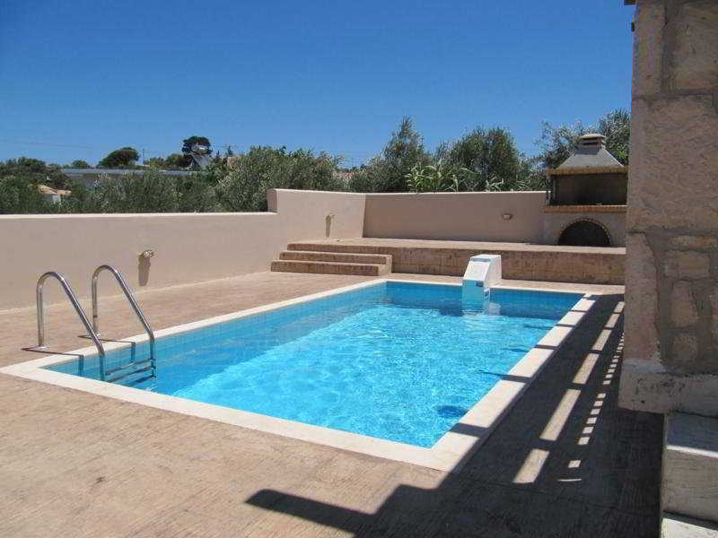 Azure Luxury Villas تسيليفي المظهر الخارجي الصورة